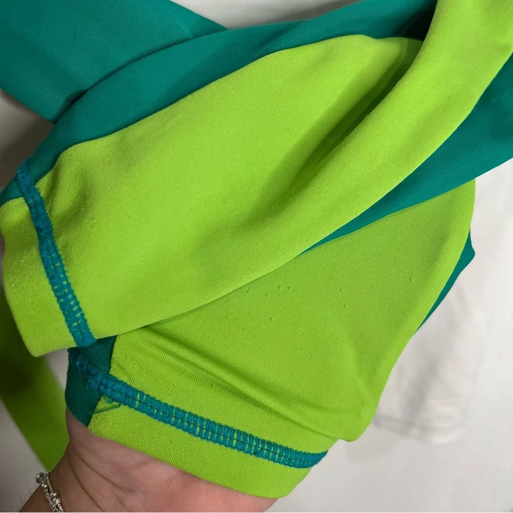 Janie & Jack Sz 10 Rashguard Long Sleeve Swim Top Green‎ White Logo Beach Pool